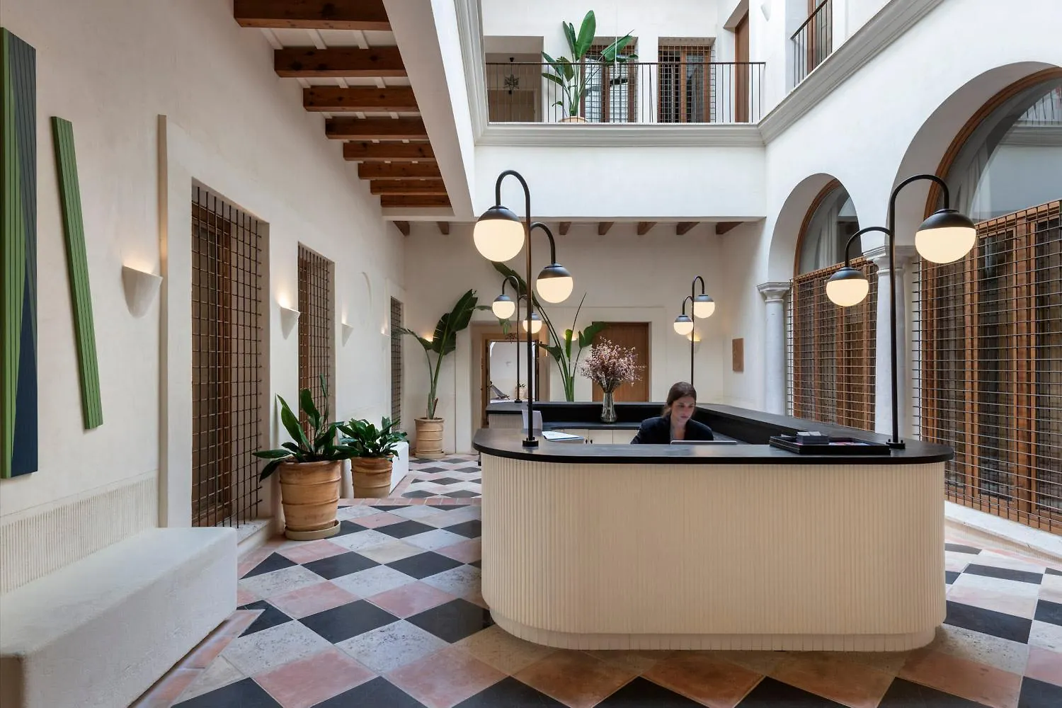 Casa Del Rey Sabio Aparthotel Seville