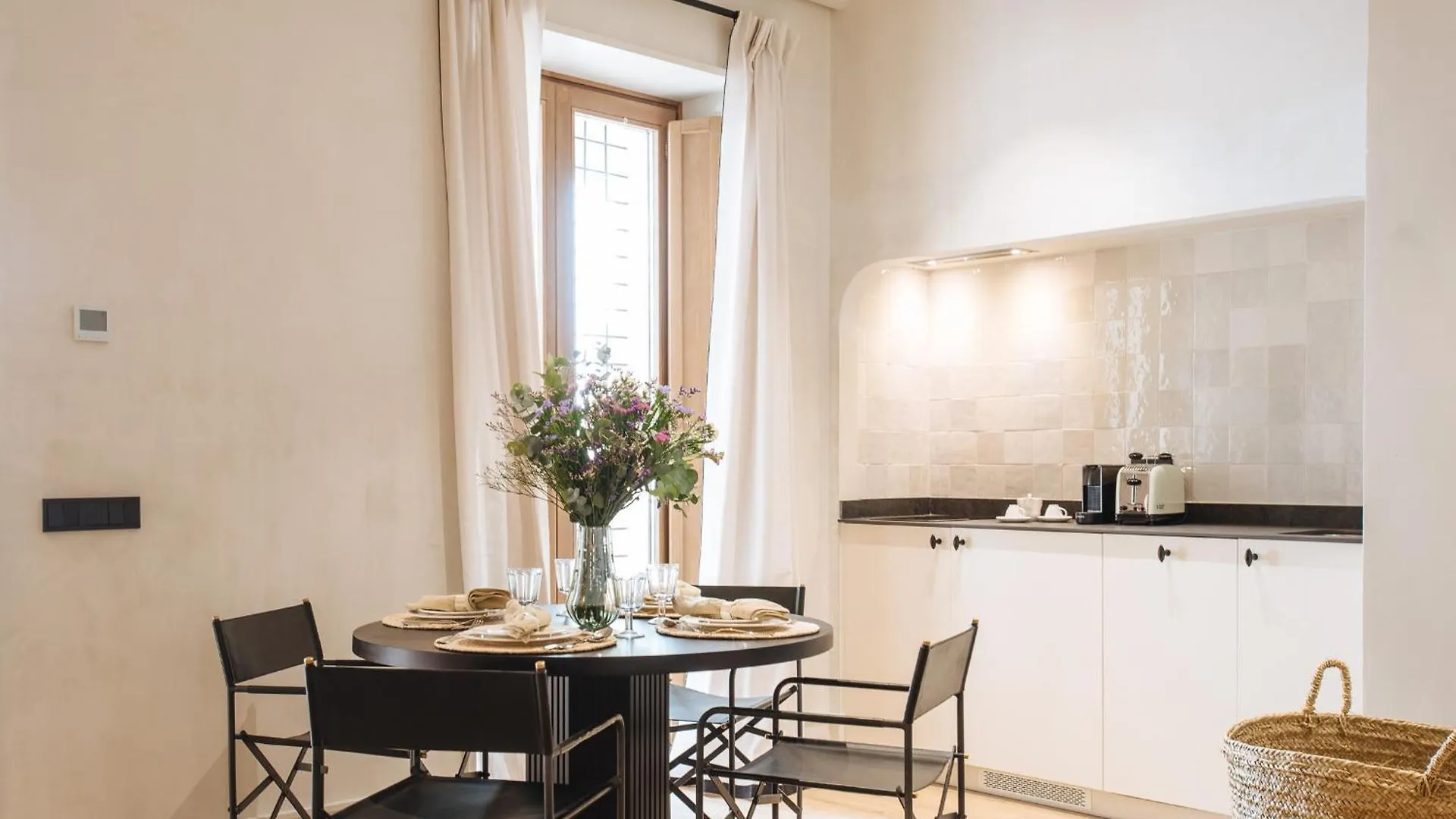 Casa Del Rey Sabio Aparthotel Seville