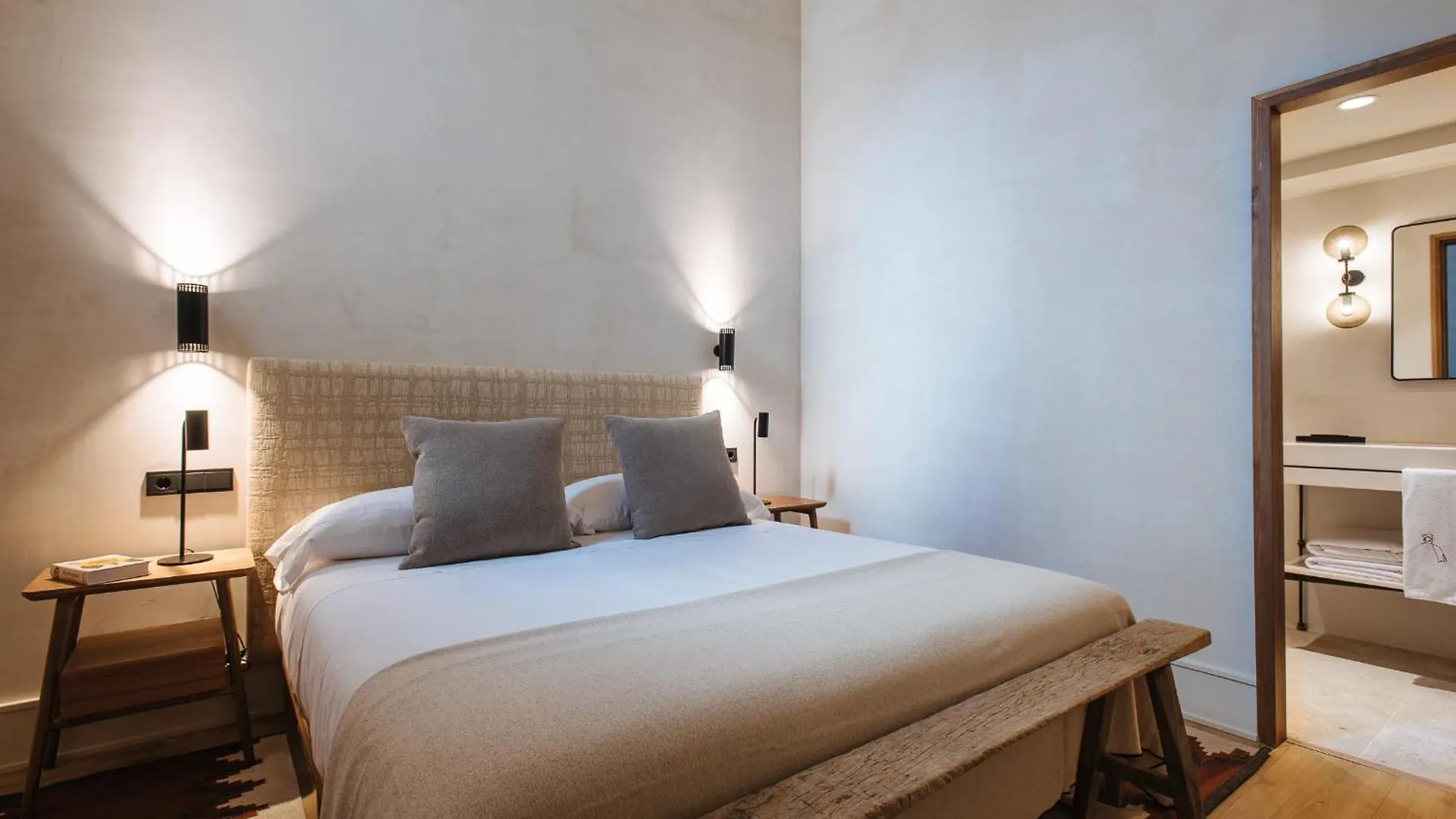Casa Del Rey Sabio Aparthotel Seville Spain